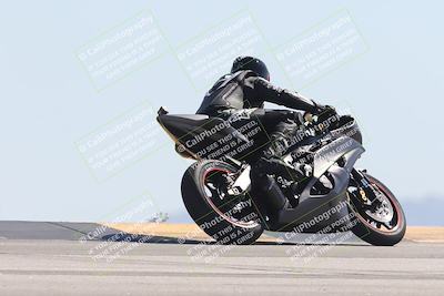 media/Oct-04-2025-CVMA (Sat) [[408bcdd6e4]]/Race 7- Formula 40 MW and LW/